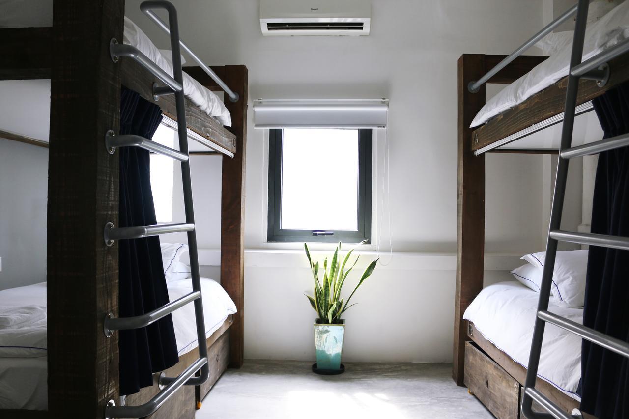 The Dorm Saigon (Adults Only) Vandrarhem Ho Chi Minh-staden Exteriör bild