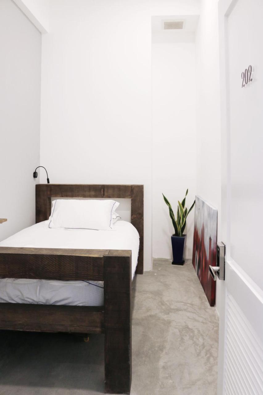 The Dorm Saigon (Adults Only) Vandrarhem Ho Chi Minh-staden Exteriör bild